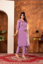 Lovender Straight Kurti Pant With Printed Dupatta Set - Image 2