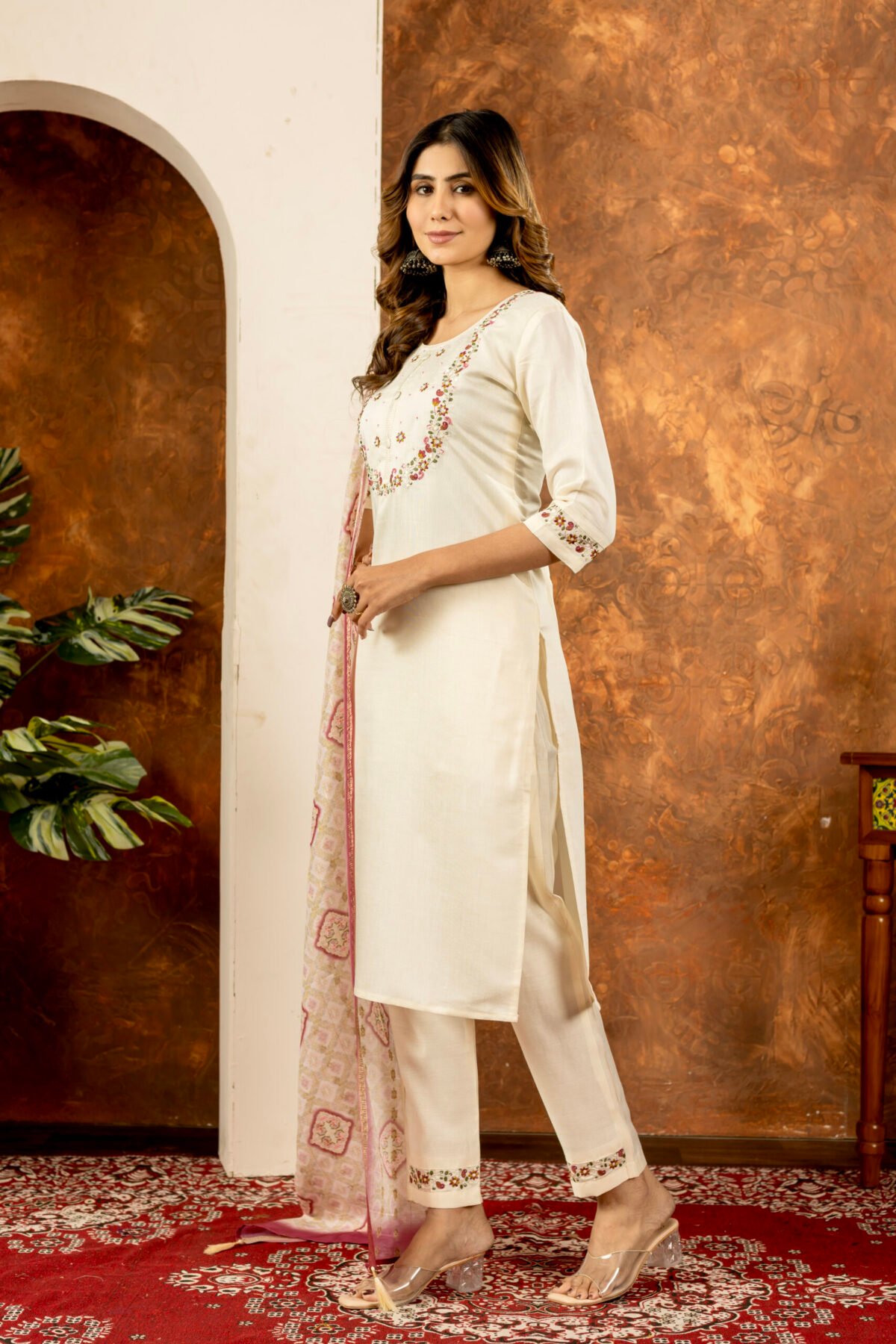 Off White Straight Kurti Pant With Printed Dupatta Set - Image 6