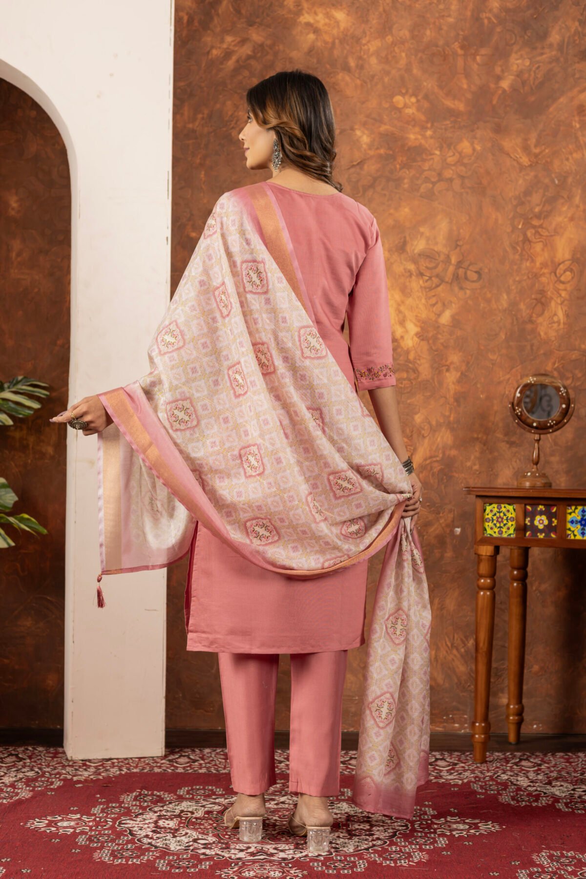 Peach Straight Kurti Pant With Printed Dupatta Set - Image 5
